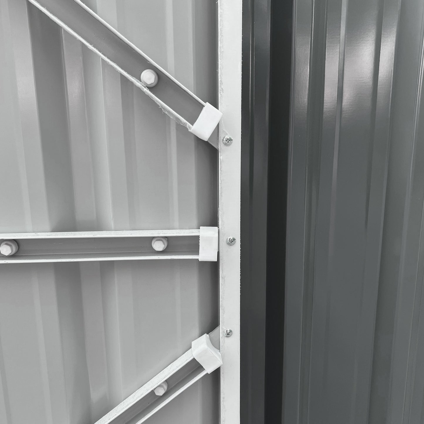 Outdoor Metal Garden Storage Shed W/ Lockable Door for Backyard Patio Lawn Grey